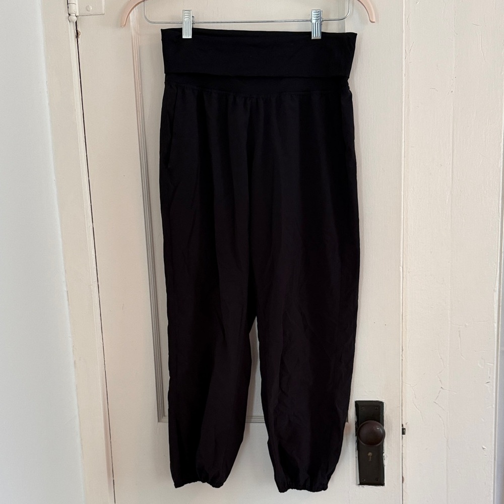 Lululemon Lightweight Foldover-Waist Jogger